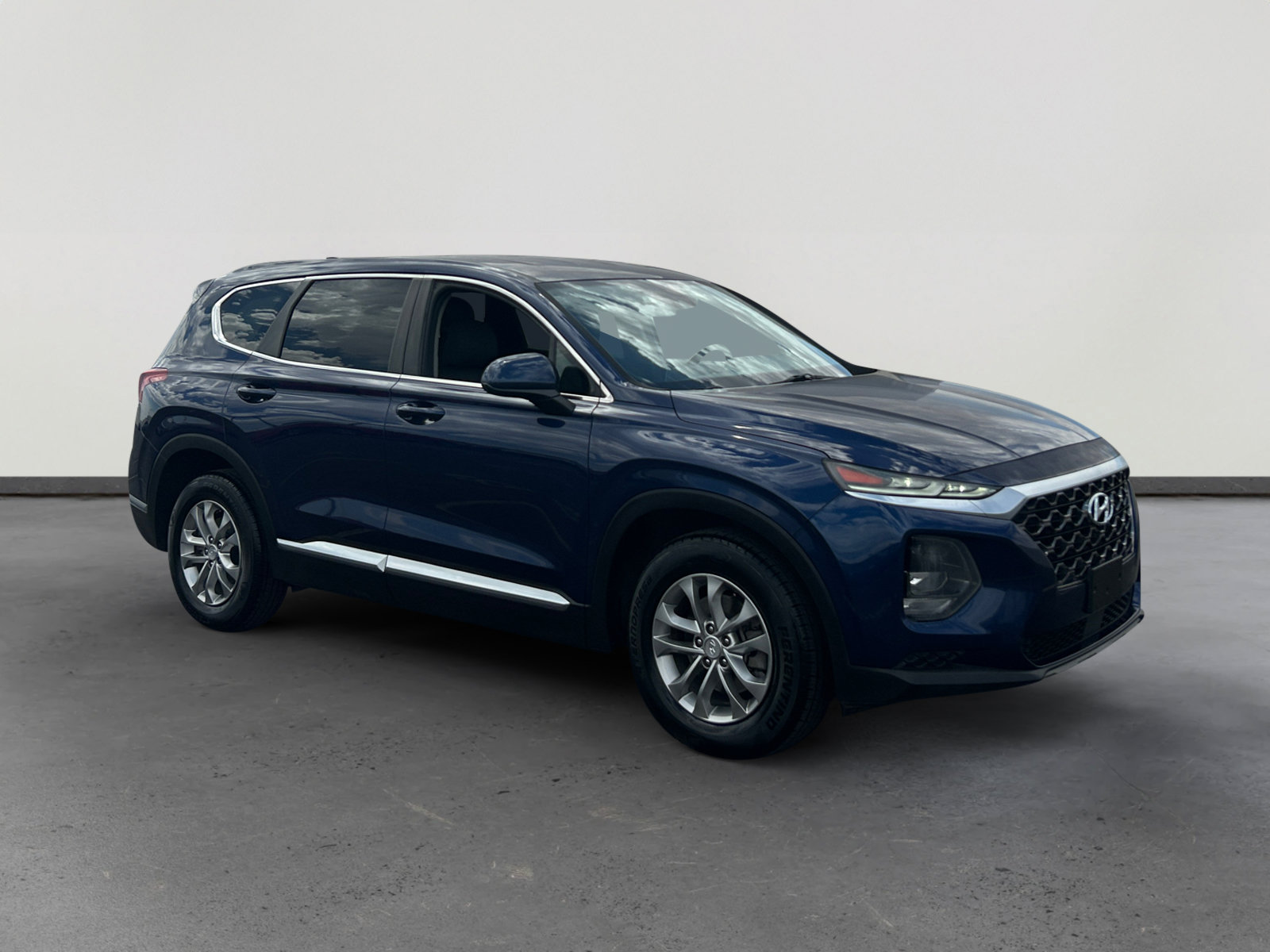 Used 2019 Hyundai Santa Fe SE FWD image 7