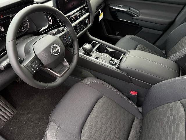 New 2026 Nissan Pathfinder SV image 16