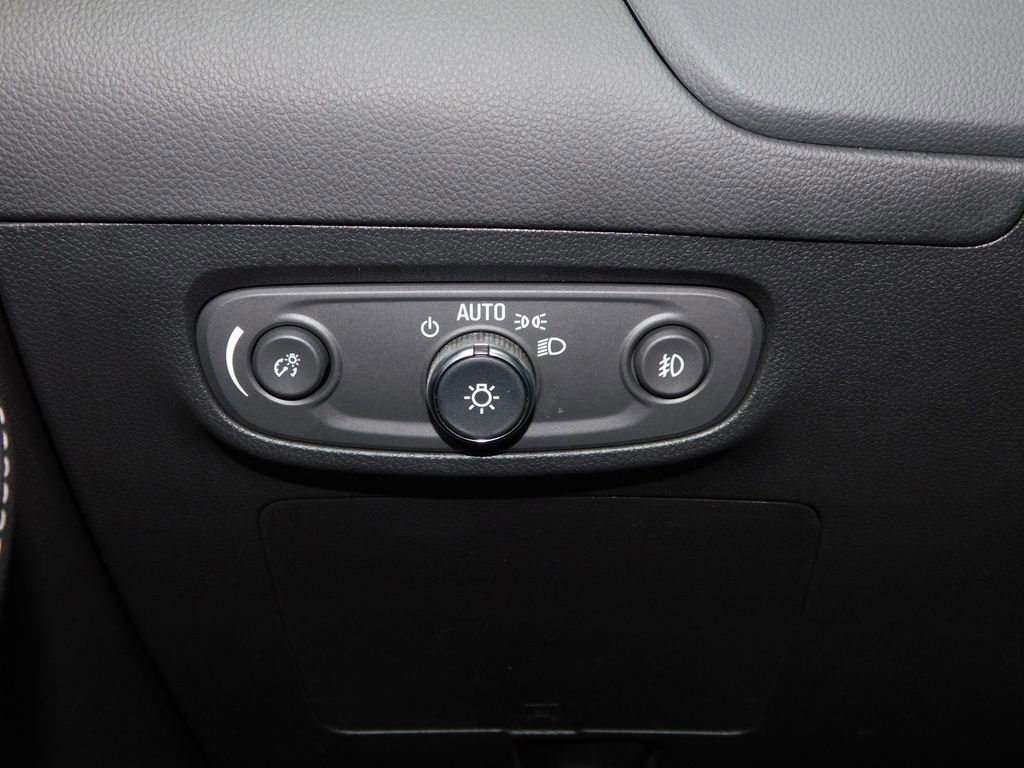 Used 2023 Buick Encore GX Preferred w/ Cold Weather Comfort Package image 27