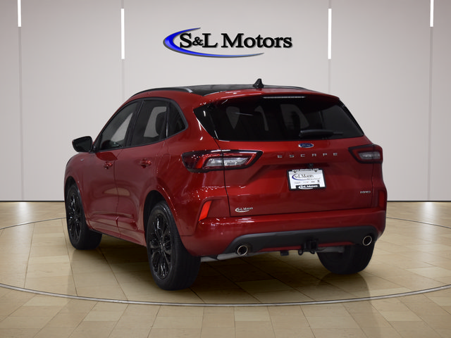 Used 2023 Ford Escape ST-Line Elite w/ Premium Technology Package AWD/4WD image 10