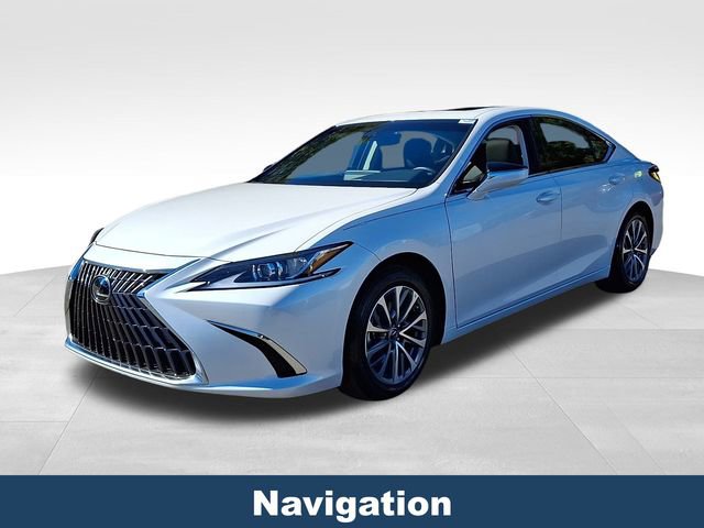 Used 2024 Lexus ES 350 image 4
