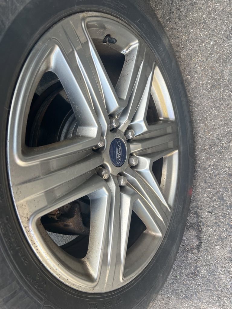 Used 2018 Ford F150 XLT w/ Equipment Group 302A Luxury image 5