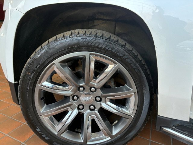 Used 2018 Chevrolet Tahoe Premier image 14