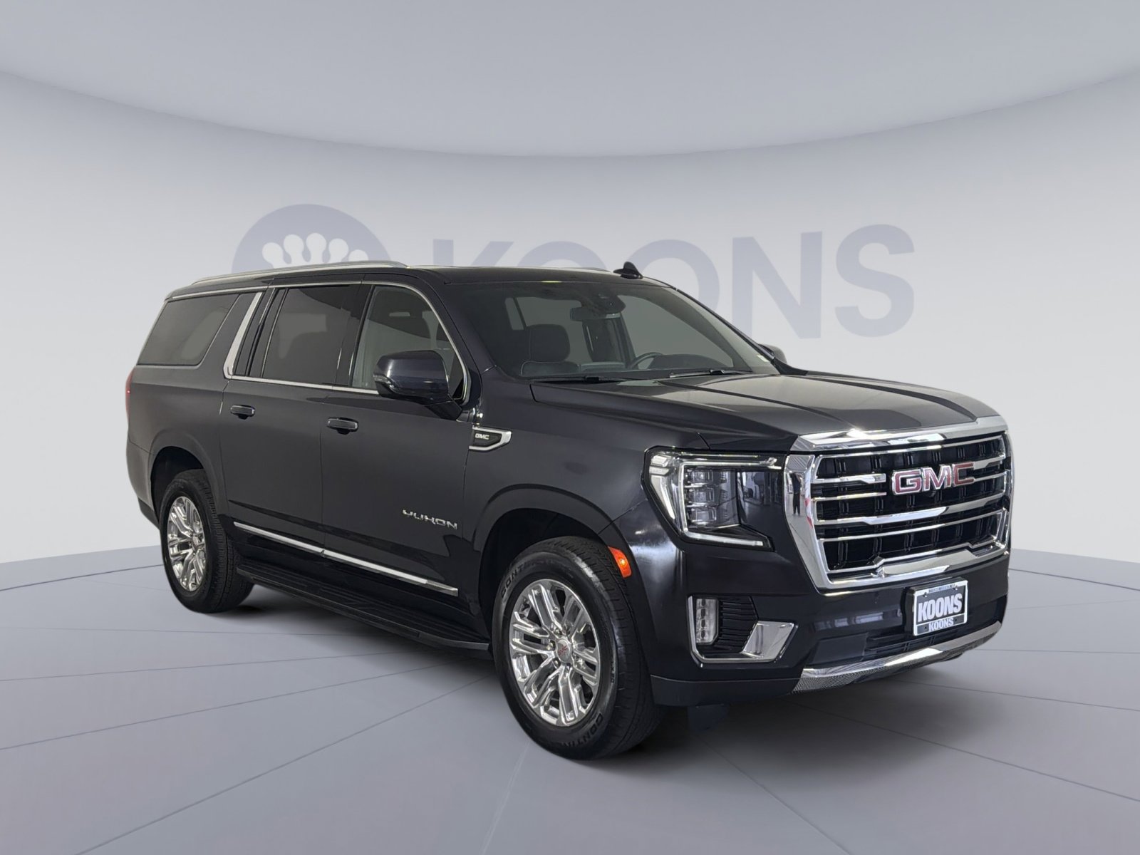 Used 2023 GMC Yukon XL SLT w/ SLT Premium Package image 10