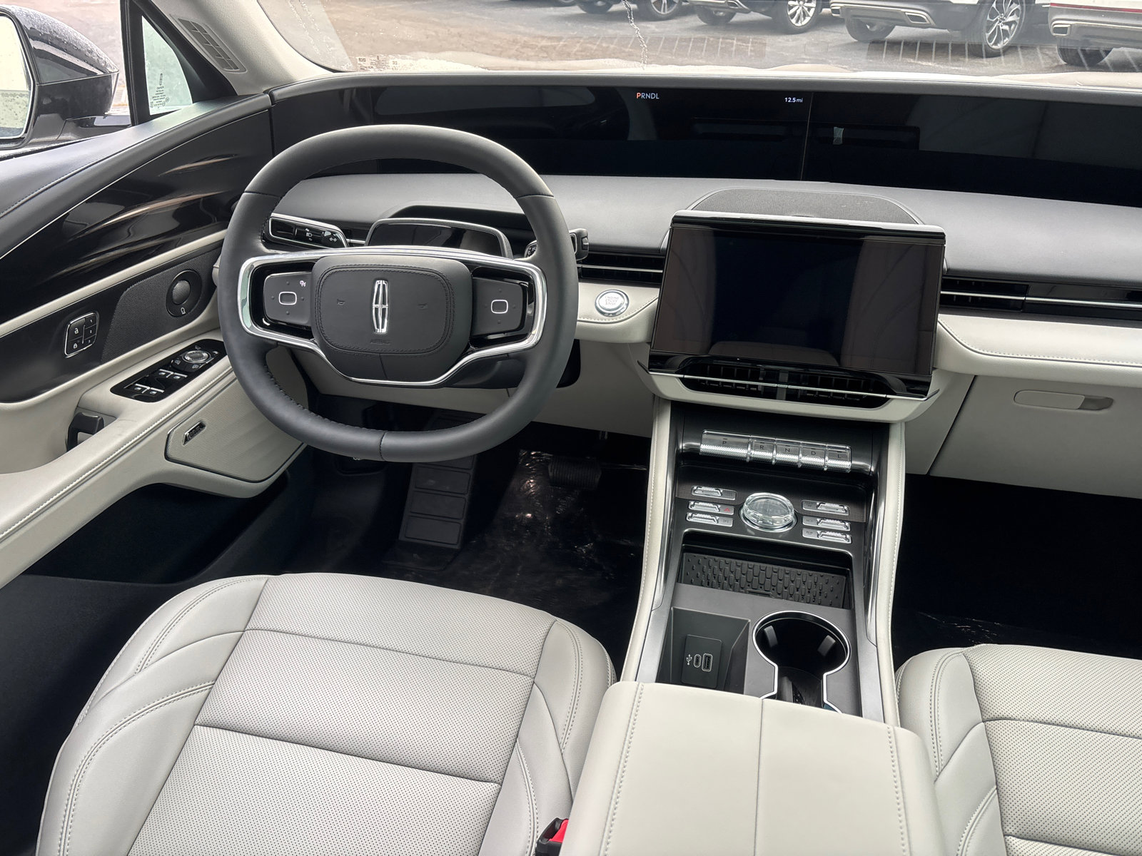 New 2026 Lincoln Nautilus Premier w/ Equipment Group 102A image 32