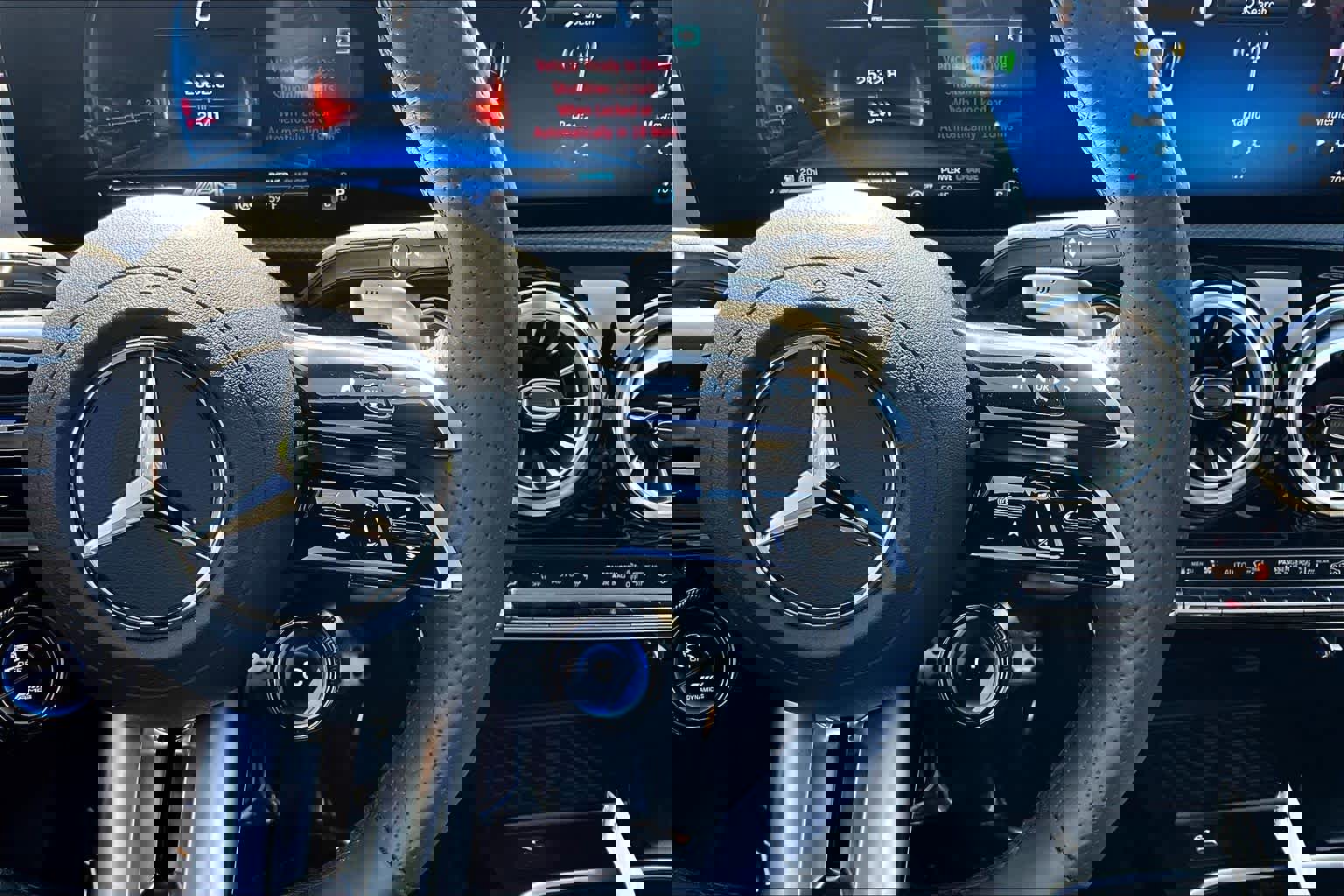 Used 2025 Mercedes-Benz CLA 35 AMG 4MATIC image 25