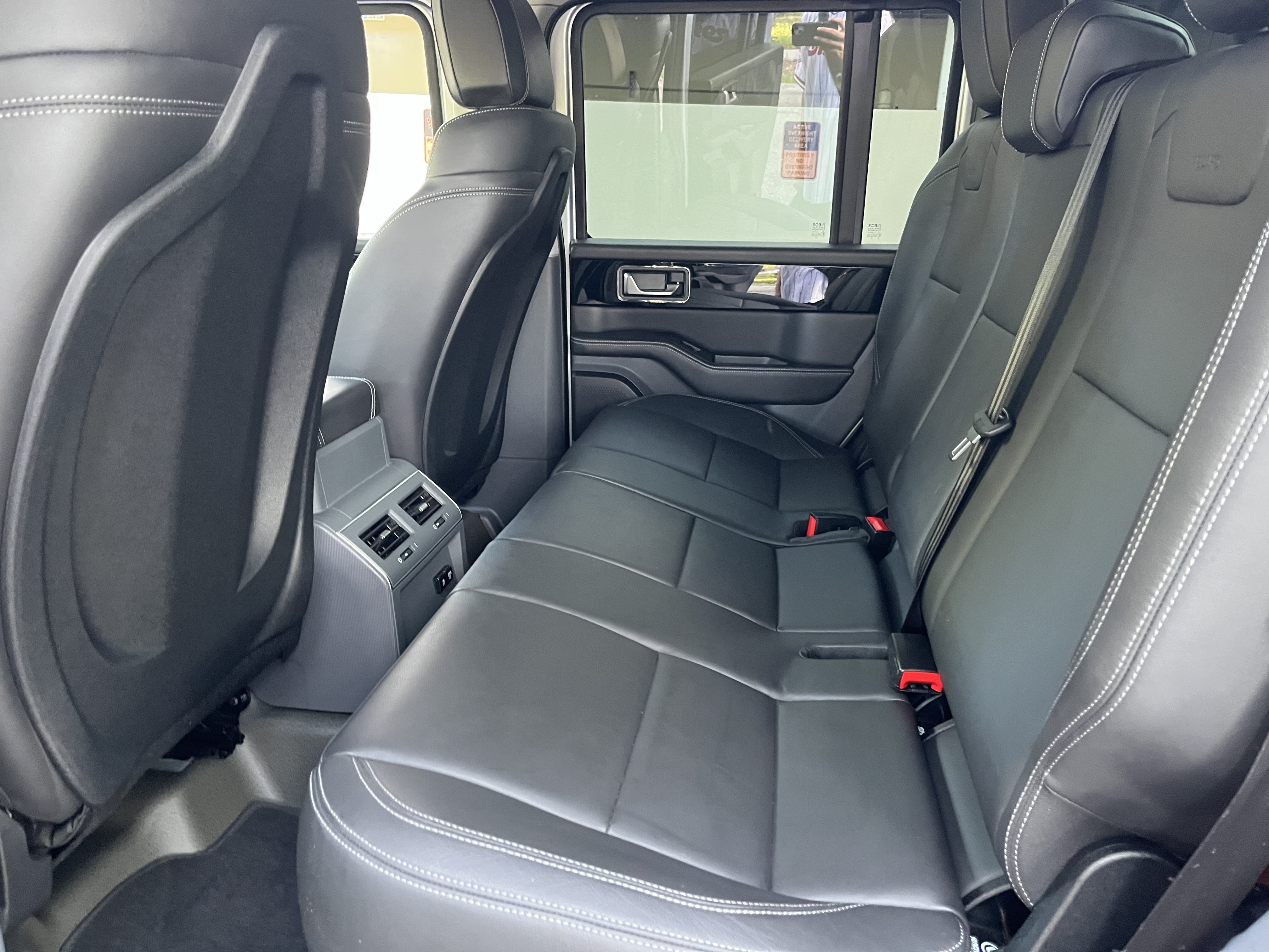 Used 2025 INEOS Grenadier AWD/4WD image 16