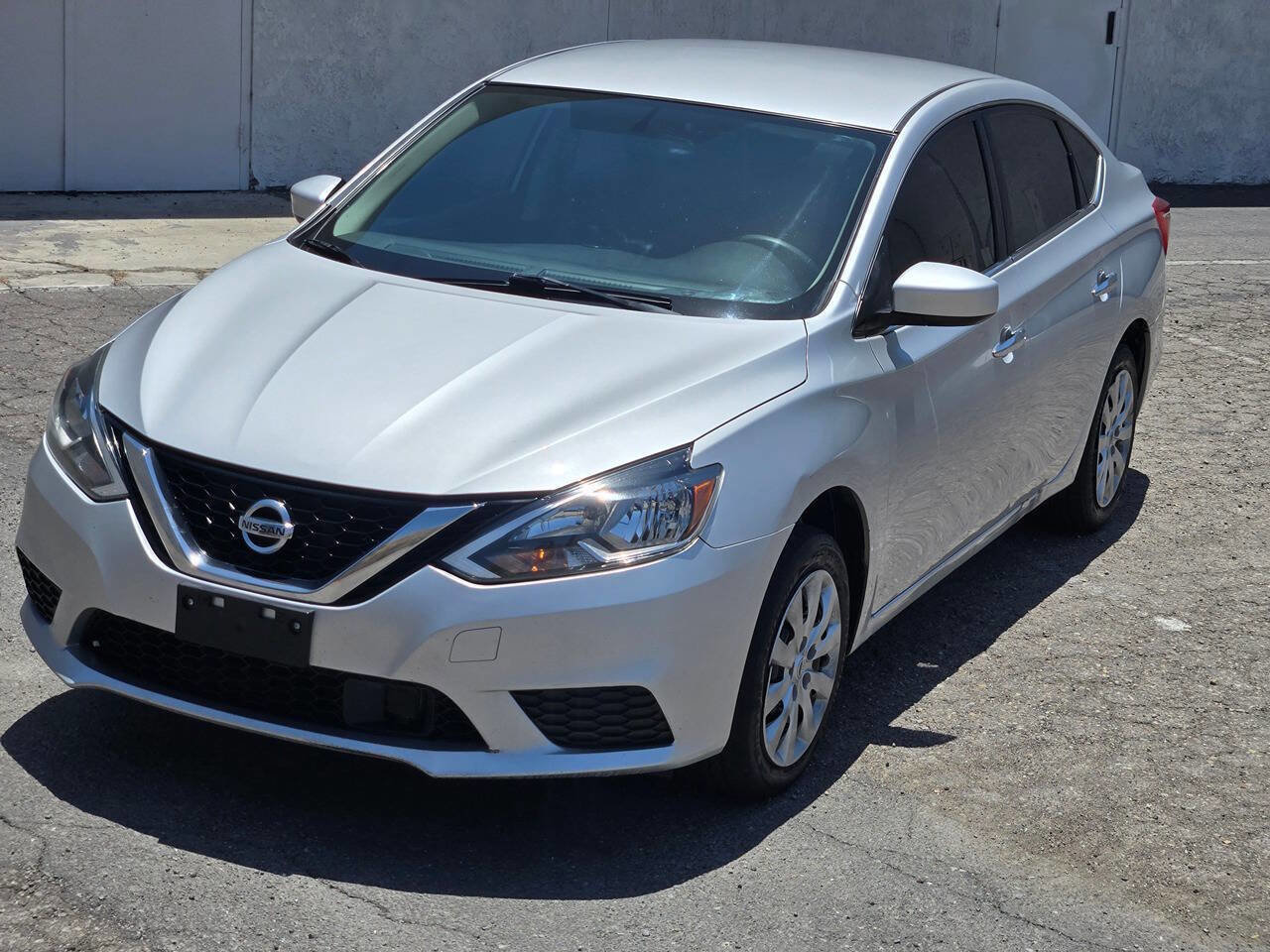 Used 2018 Nissan Sentra S FWD image 7