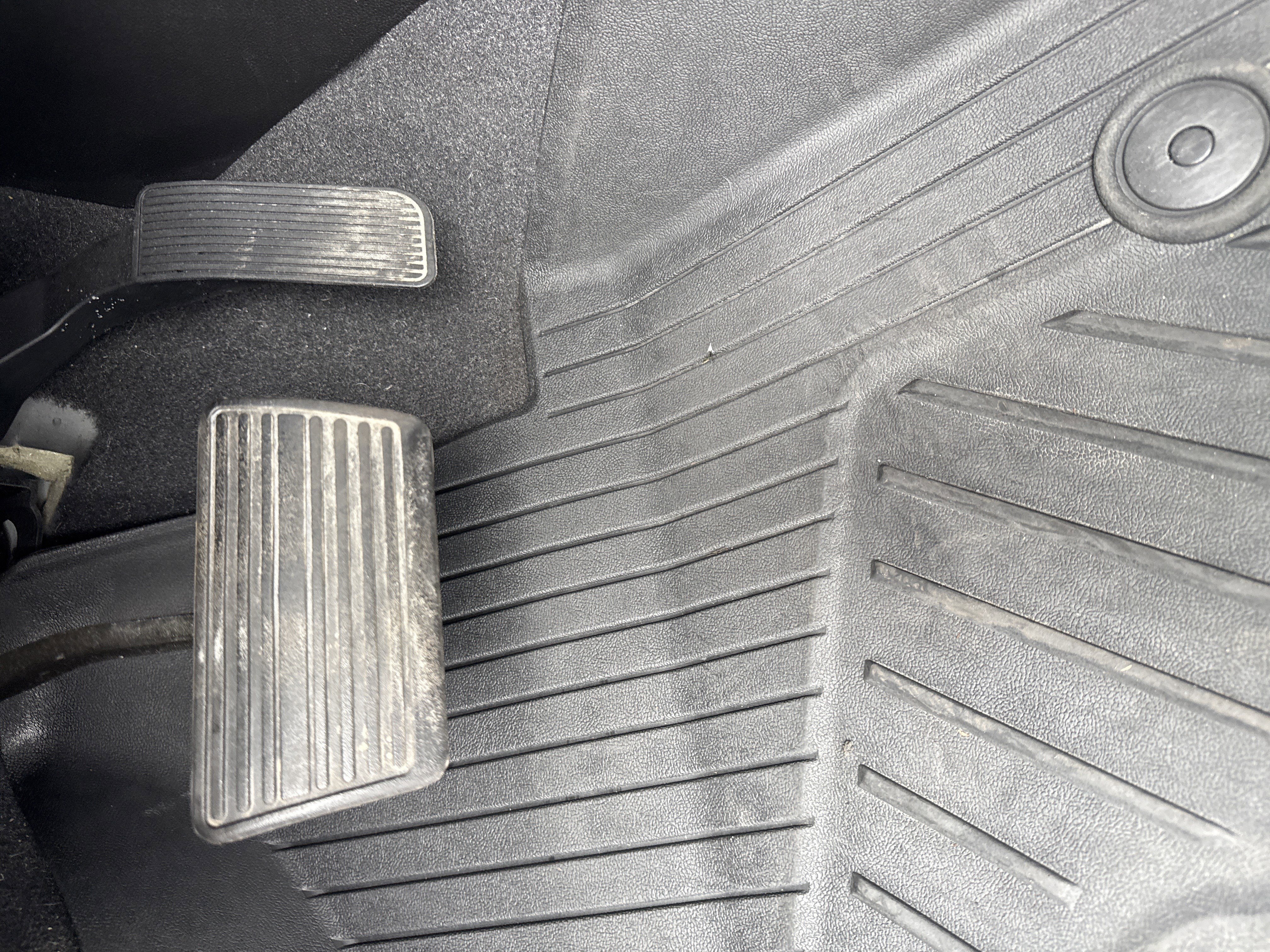 Used 2020 Chevrolet Tahoe Premier w/ Premier Plus Edition AWD/4WD image 17