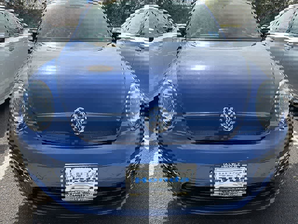 Used 2014 Volkswagen Beetle R-Line image 2