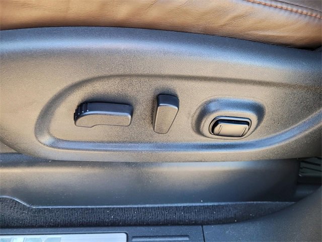 Used 2016 Nissan Titan Platinum Reserve image 23