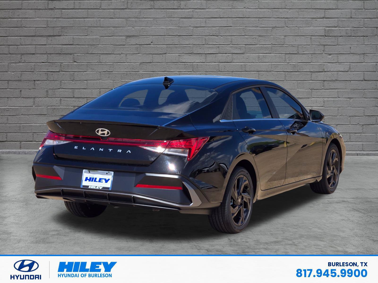 New 2026 Hyundai Elantra SEL Sport Premium FWD image 4