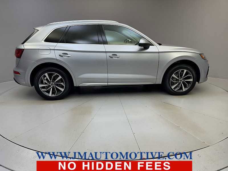 Used 2021 Audi Q5 2.0T Premium Plus w/ Premium Plus Package AWD/4WD image 6