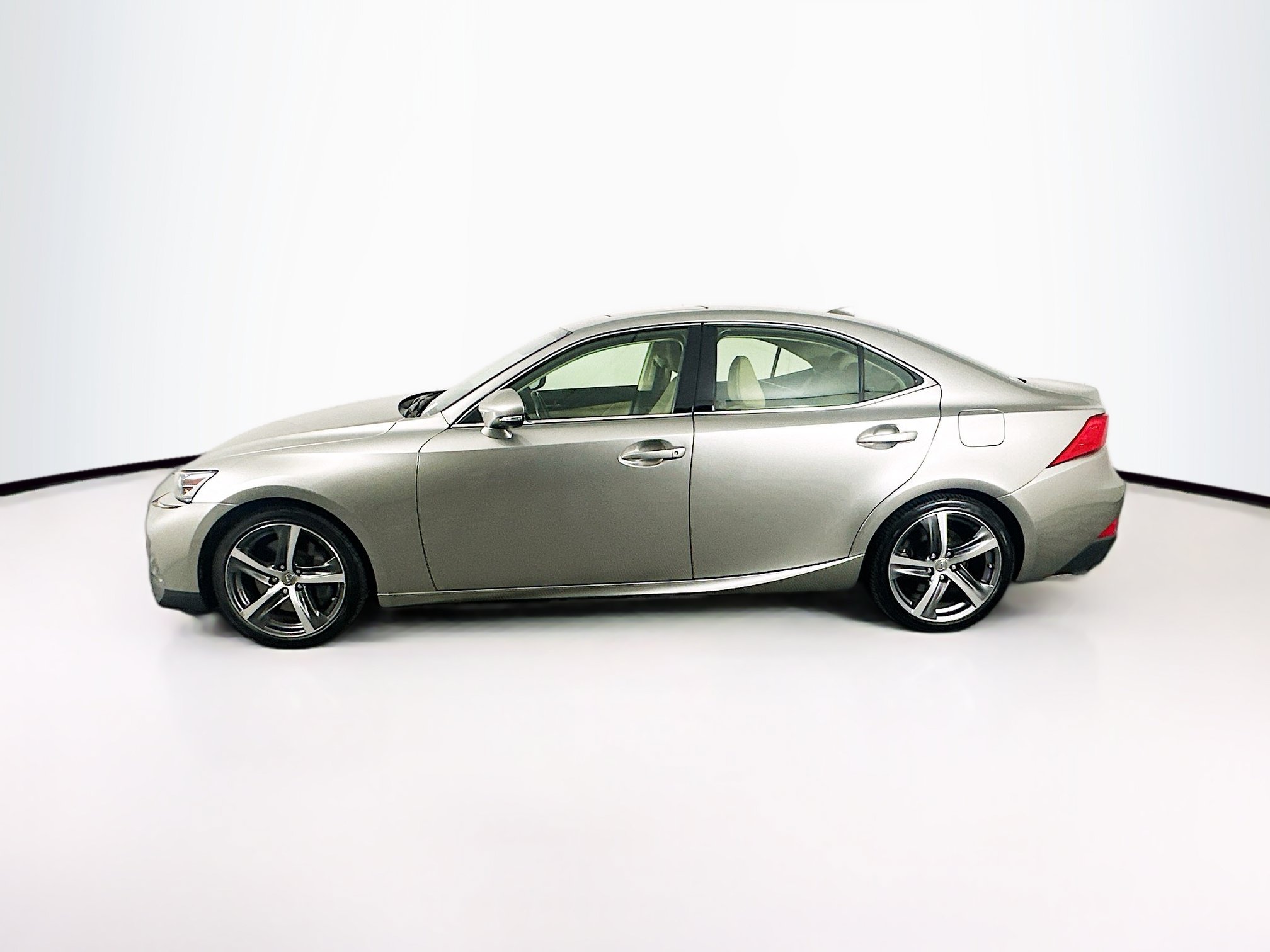 Used 2017 Lexus IS 200t RWD image 4