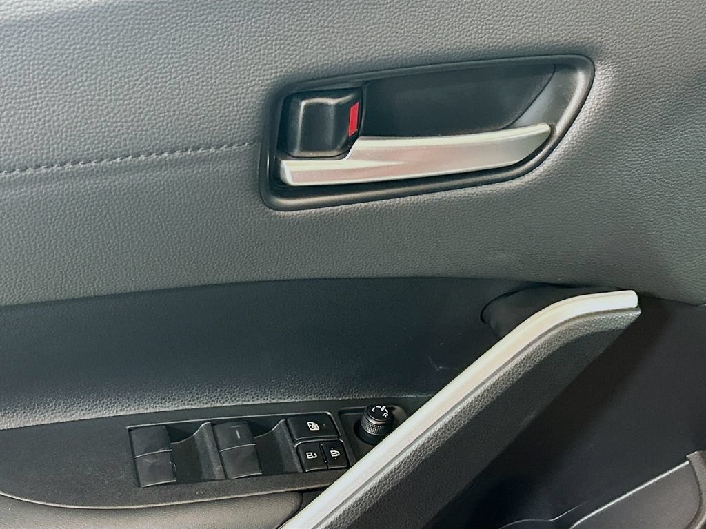 New 2026 Toyota Corolla Cross XLE FWD image 17