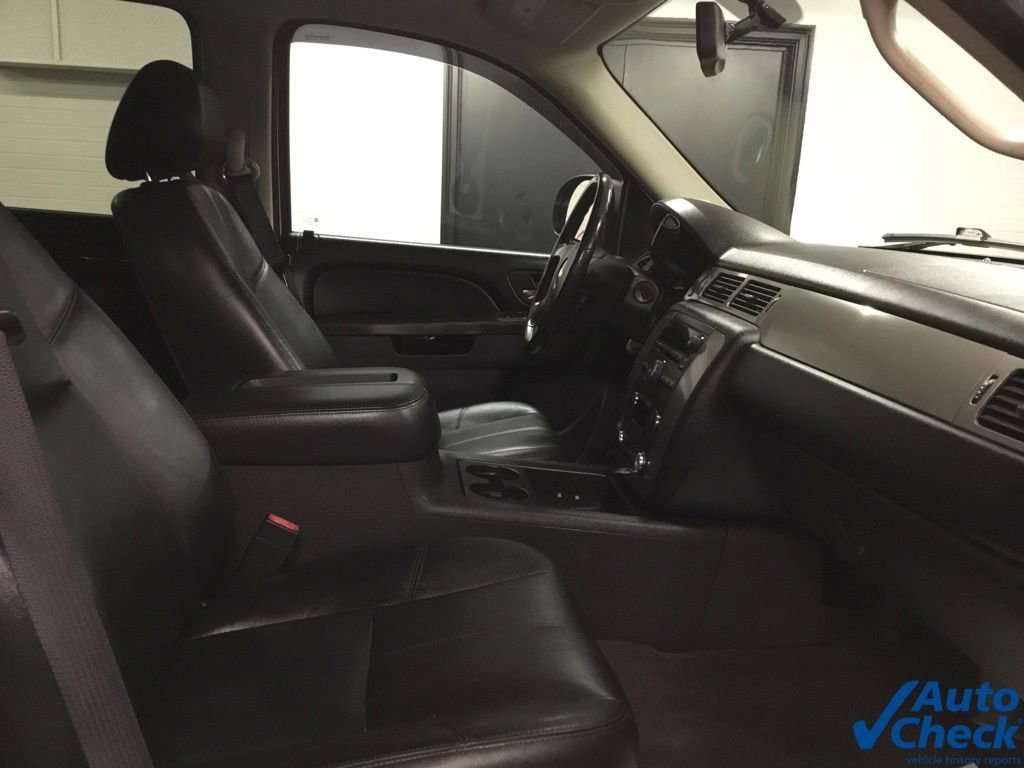 Used 2012 Chevrolet Avalanche LT w/ Suspension Package, Off-Road image 42