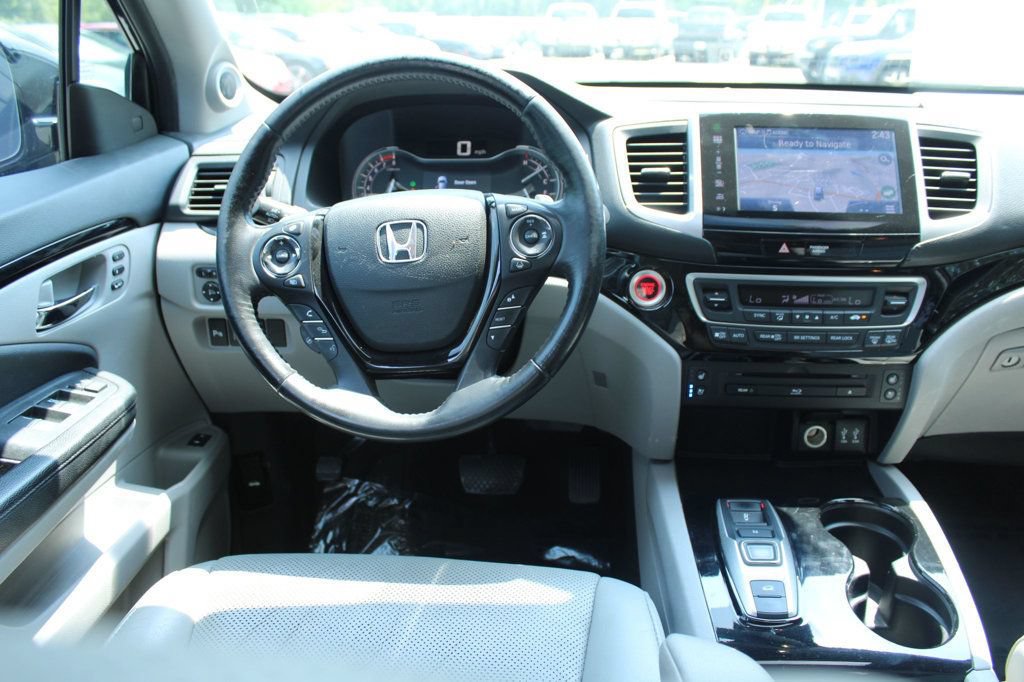 Used 2016 Honda Pilot Elite image 16