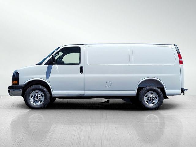 New 2026 GMC Savana 2500 w/ Driver Convenience Package RWD image 7