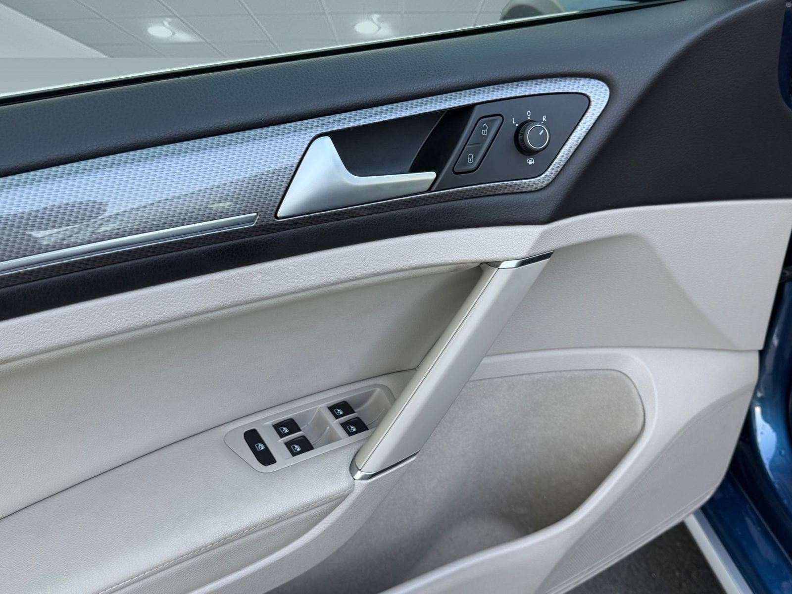 Used 2019 Volkswagen Golf Alltrack SE AWD/4WD image 12