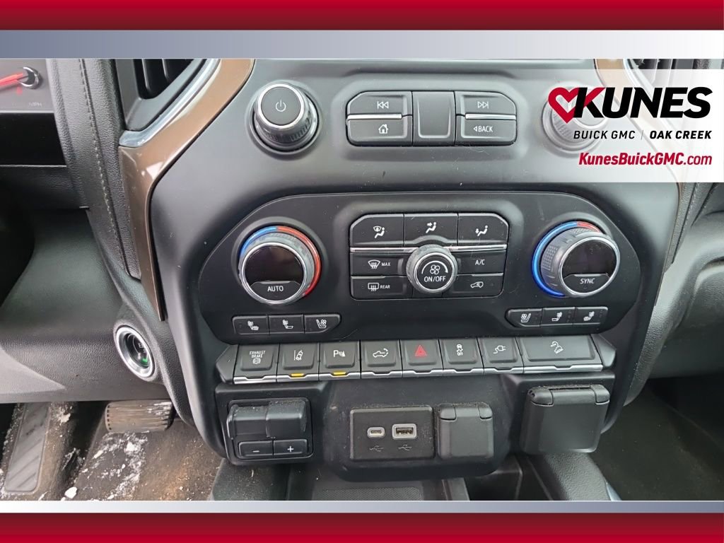 Used 2022 Chevrolet Silverado 2500 High Country w/ Z71 Off-Road Package image 16