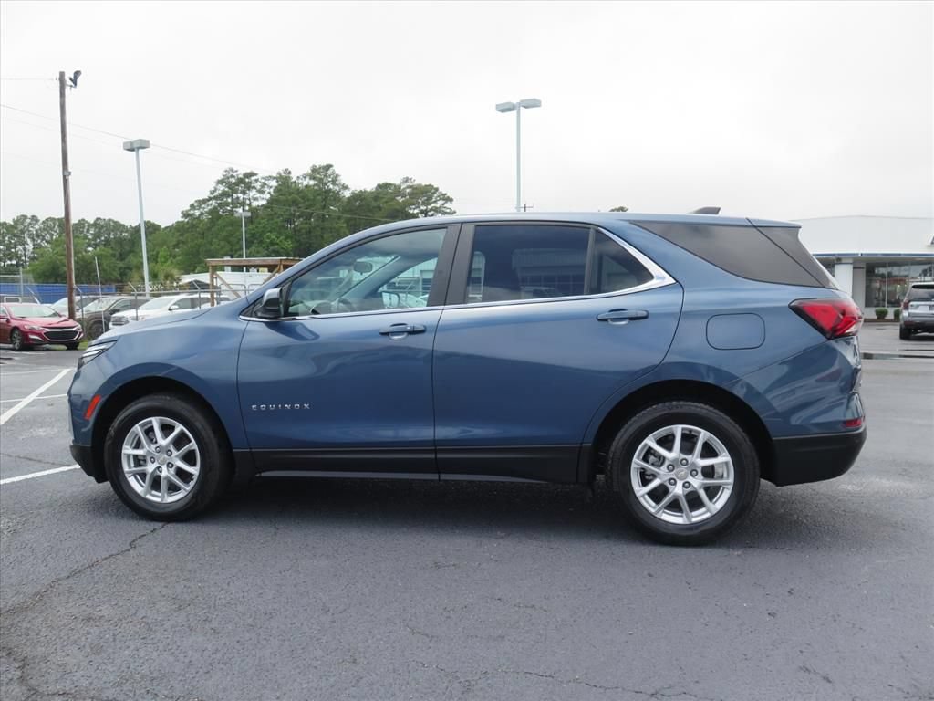 Used 2024 Chevrolet Equinox LT AWD/4WD image 6