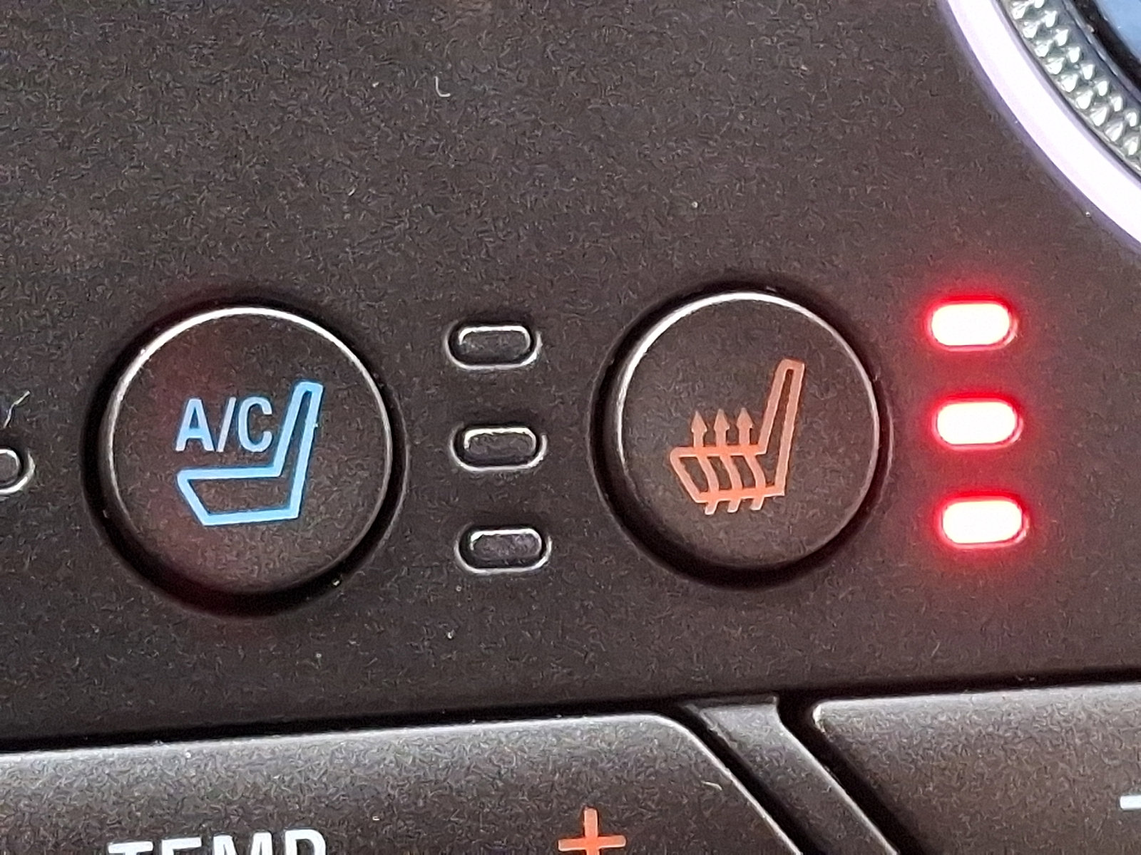 Used 2018 Ford Fusion Energi Platinum image 25