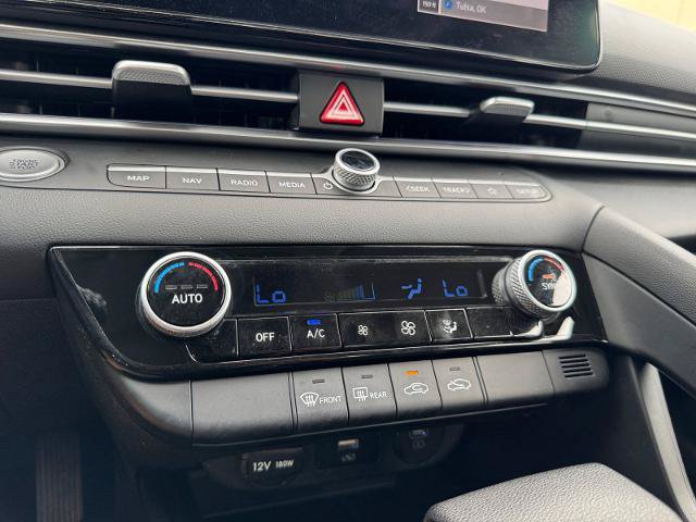 Used 2024 Hyundai Elantra SEL FWD image 22