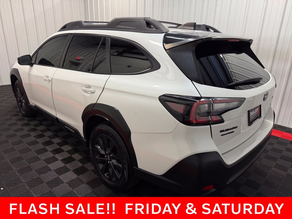 Used 2023 Subaru Outback Onyx Edition AWD/4WD image 2
