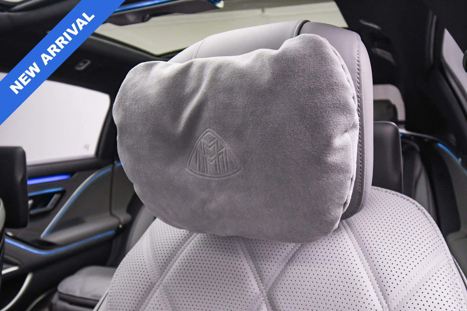 Used 2025 Mercedes-Benz Maybach S 580 4MATIC image 66