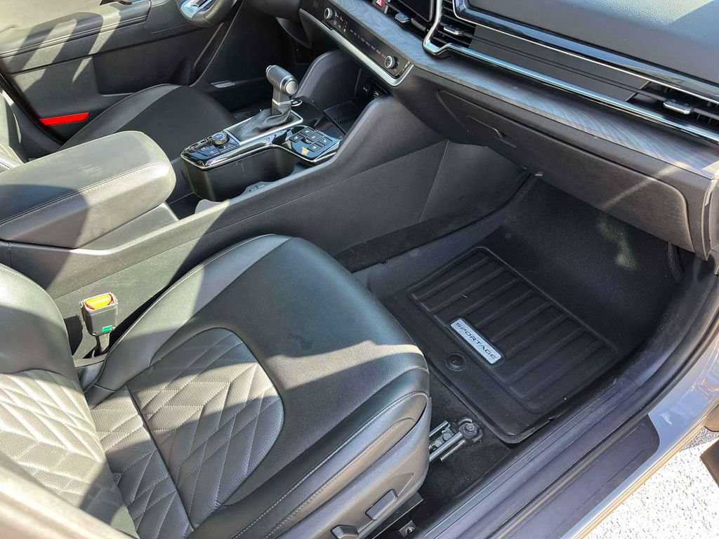 Used 2024 Kia Sportage X-Pro Prestige AWD/4WD image 11
