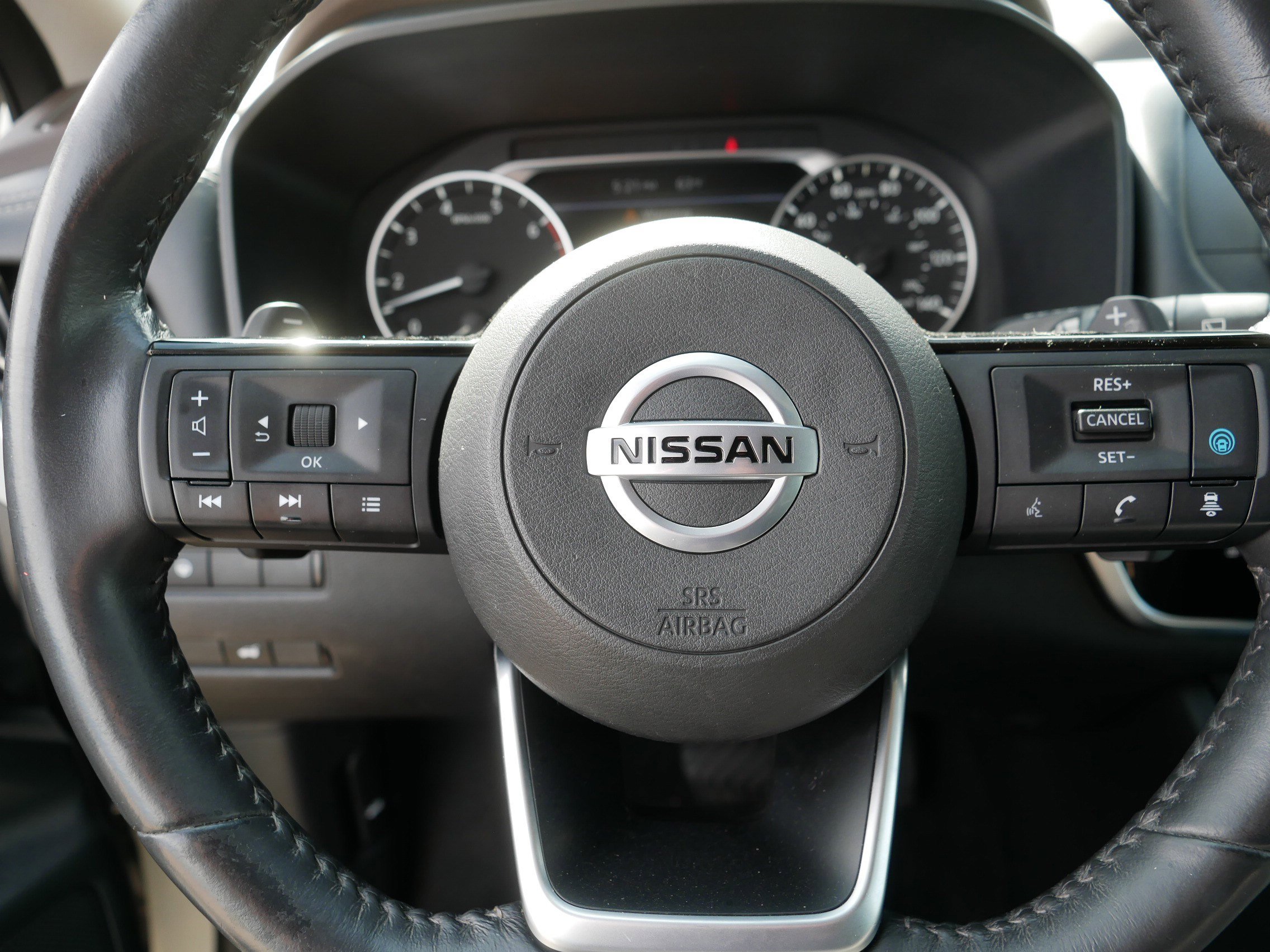 Certified 2021 Nissan Rogue SV w/ Premium Package AWD/4WD image 25
