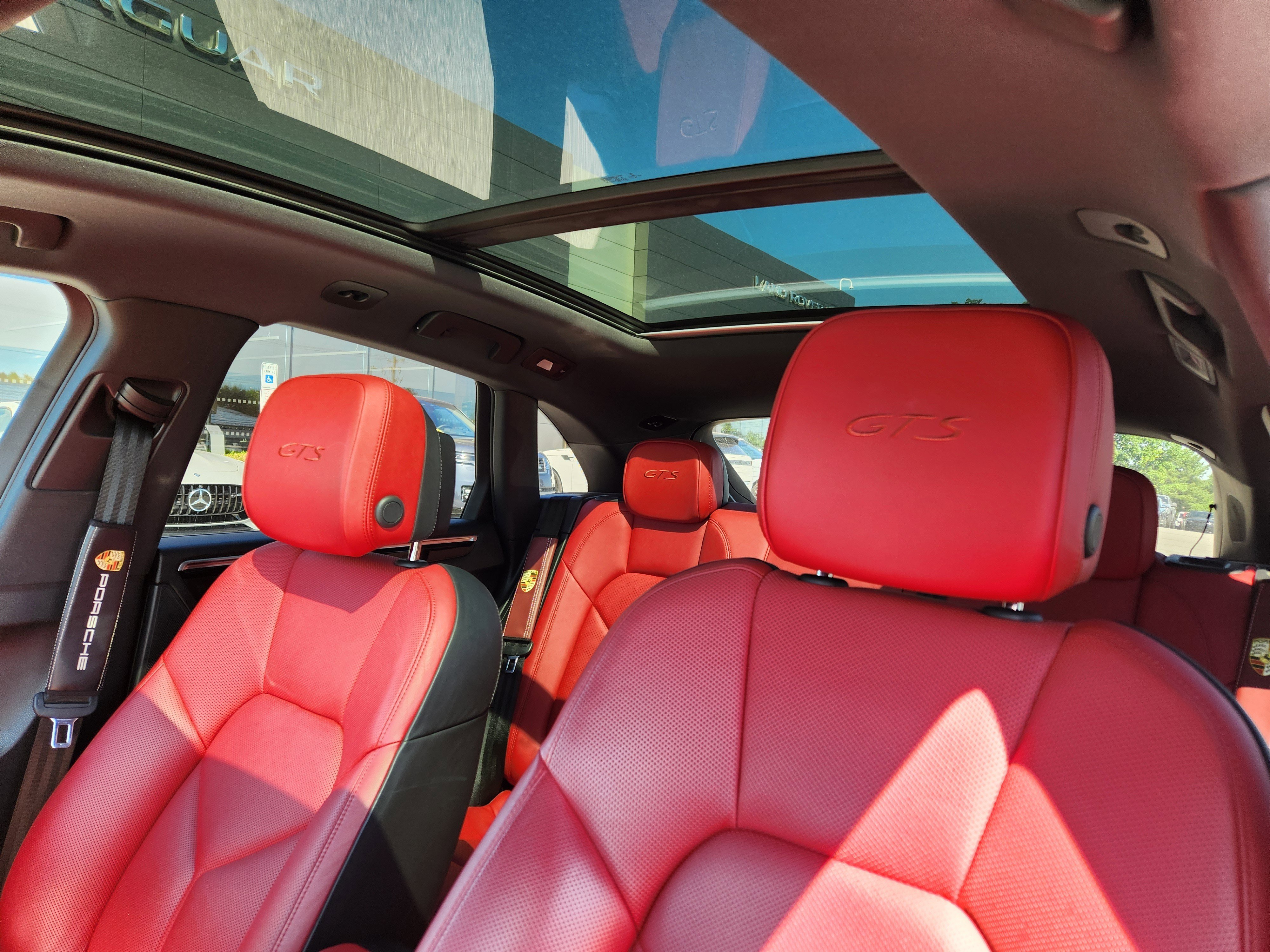 Used 2021 Porsche Macan GTS AWD/4WD image 12