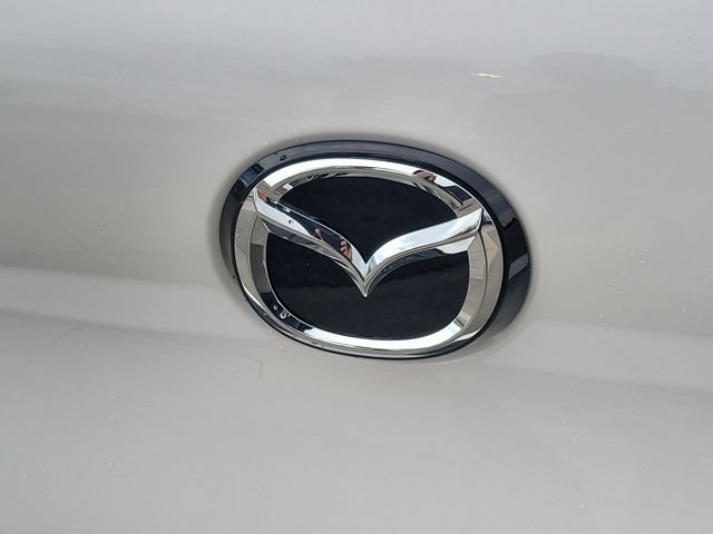 New 2026 MAZDA MAZDA3 Carbon AWD/4WD image 29