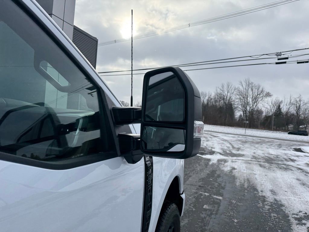Used 2024 Ford F250 XLT w/ XLT Premium Package image 16