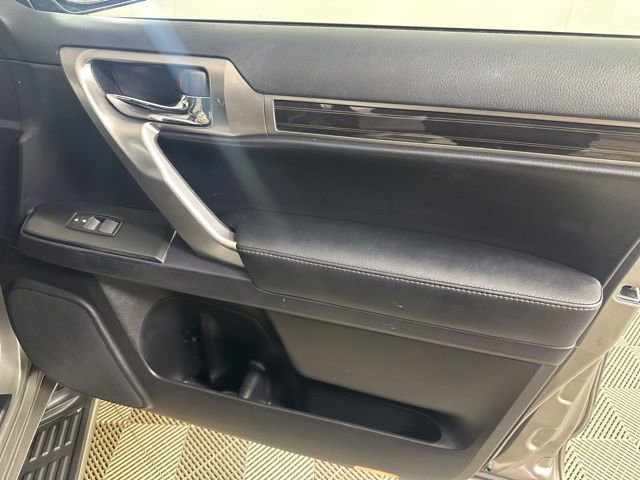 Used 2023 Lexus GX 460 Premium w/ Premium Package AWD/4WD image 26