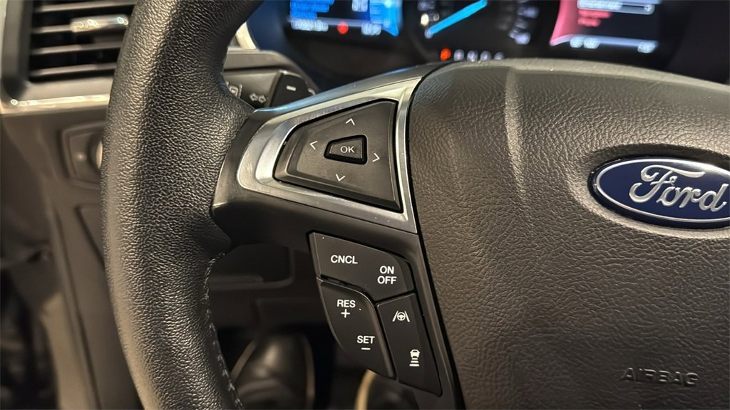 Used 2020 Ford Edge Titanium w/ Class II Trailer Tow Package image 33