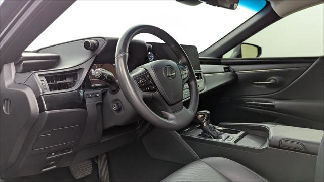 Used 2023 Lexus ES 300h w/ Premium Package FWD image 23