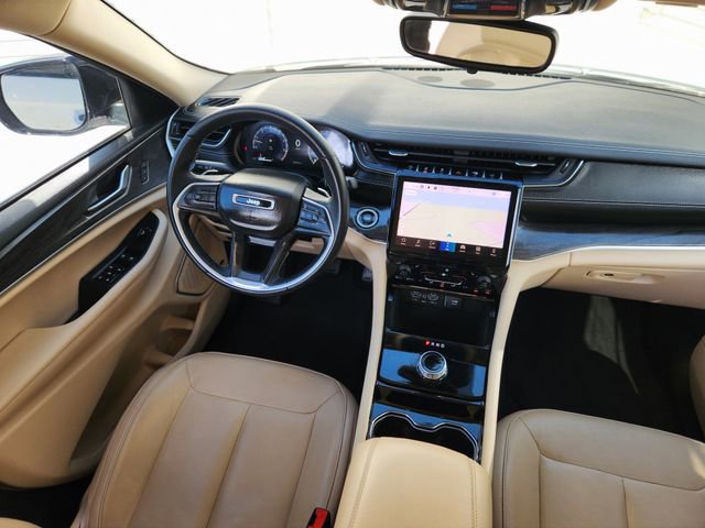 Used 2022 Jeep Grand Cherokee L Limited image 27