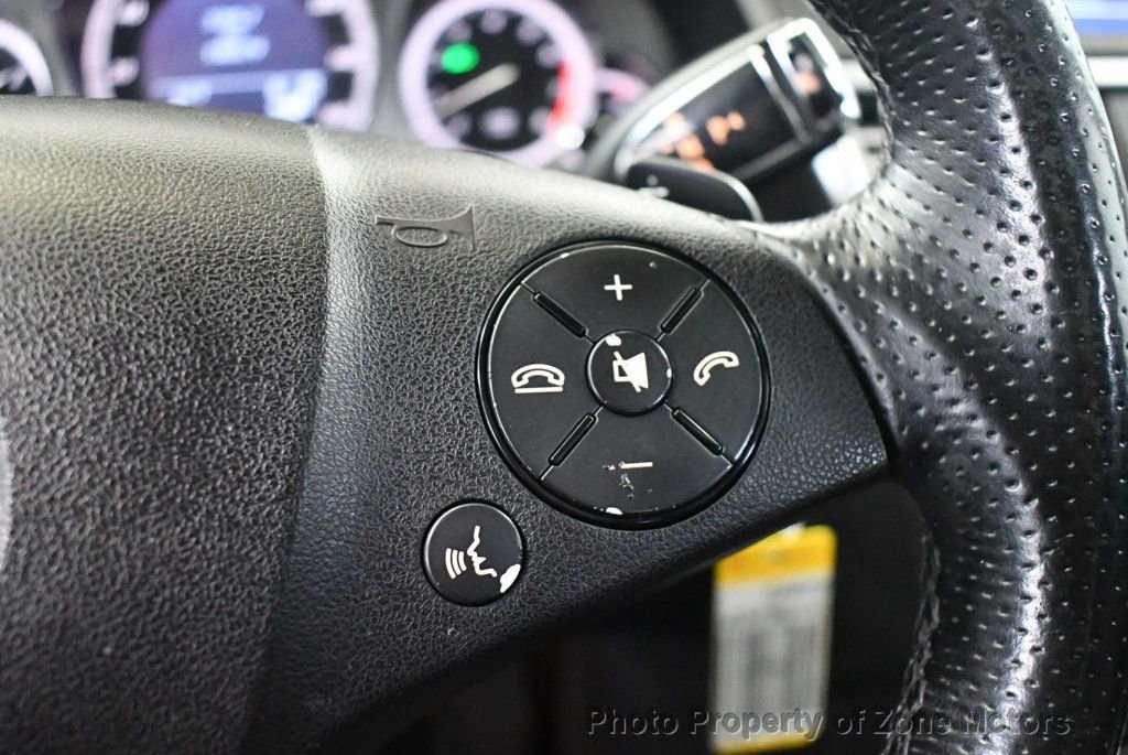 Used 2010 Mercedes-Benz E 550 4MATIC Sedan image 36