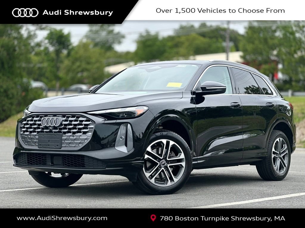 Used 2025 Audi Q5 Premium w/ Convenience Package