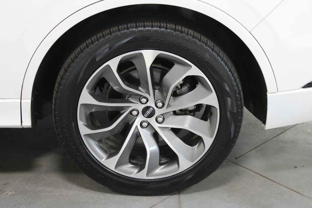 Used 2022 Lincoln Aviator Grand Touring w/ Equipment Group 301A image 17