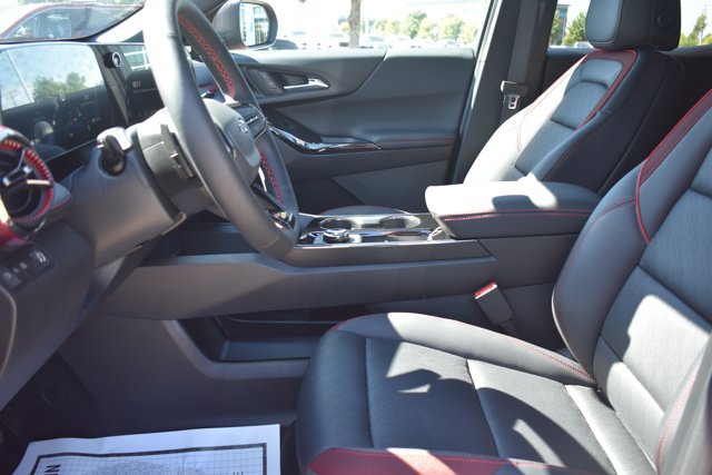 New 2027 Chevrolet Equinox RS w/ Safety and Technology Package FWD image 15