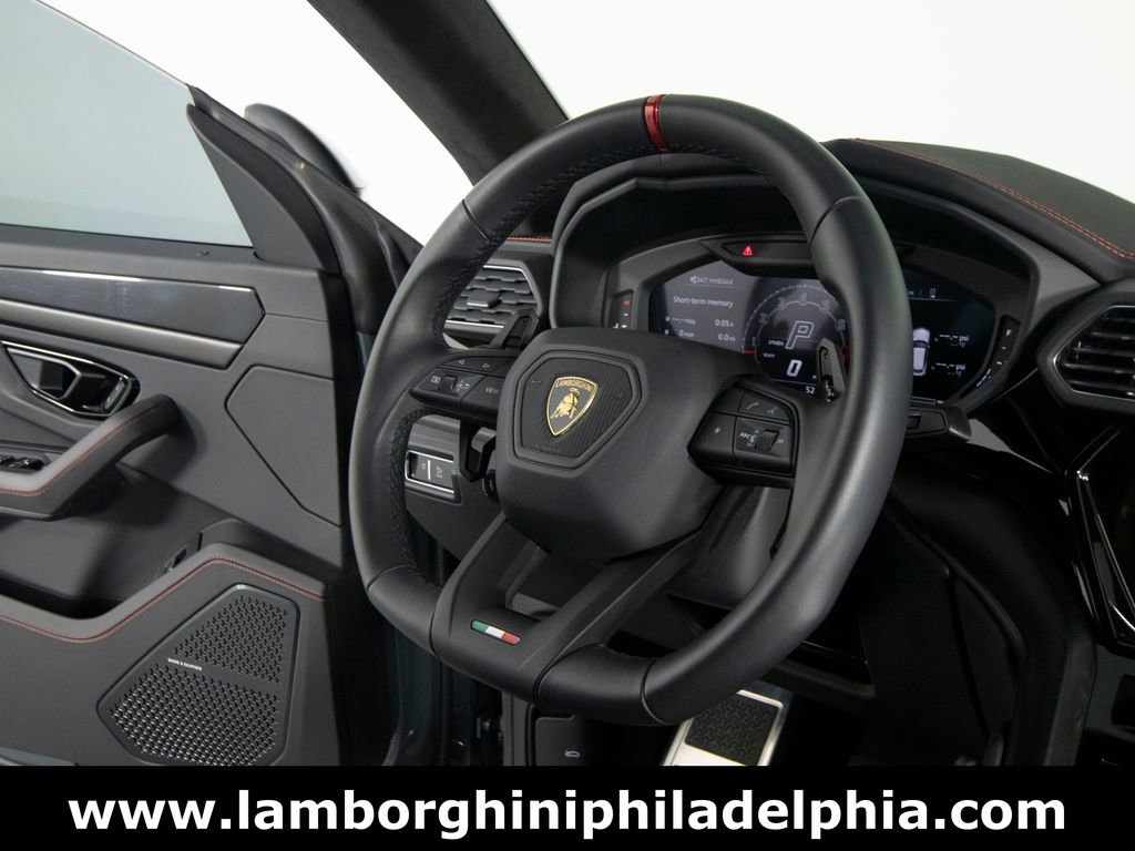 Used 2024 Lamborghini Urus S AWD/4WD image 33