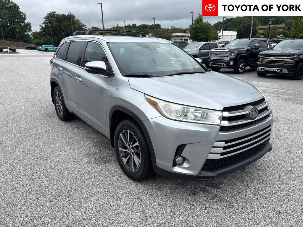Used 2017 Toyota Highlander XLE