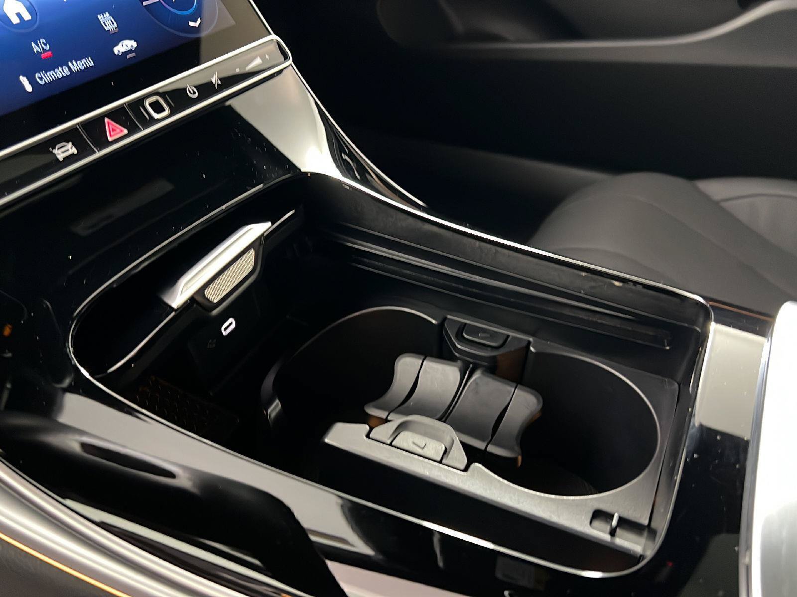 Certified 2024 Mercedes-Benz CLE 300 4MATIC Coupe image 39