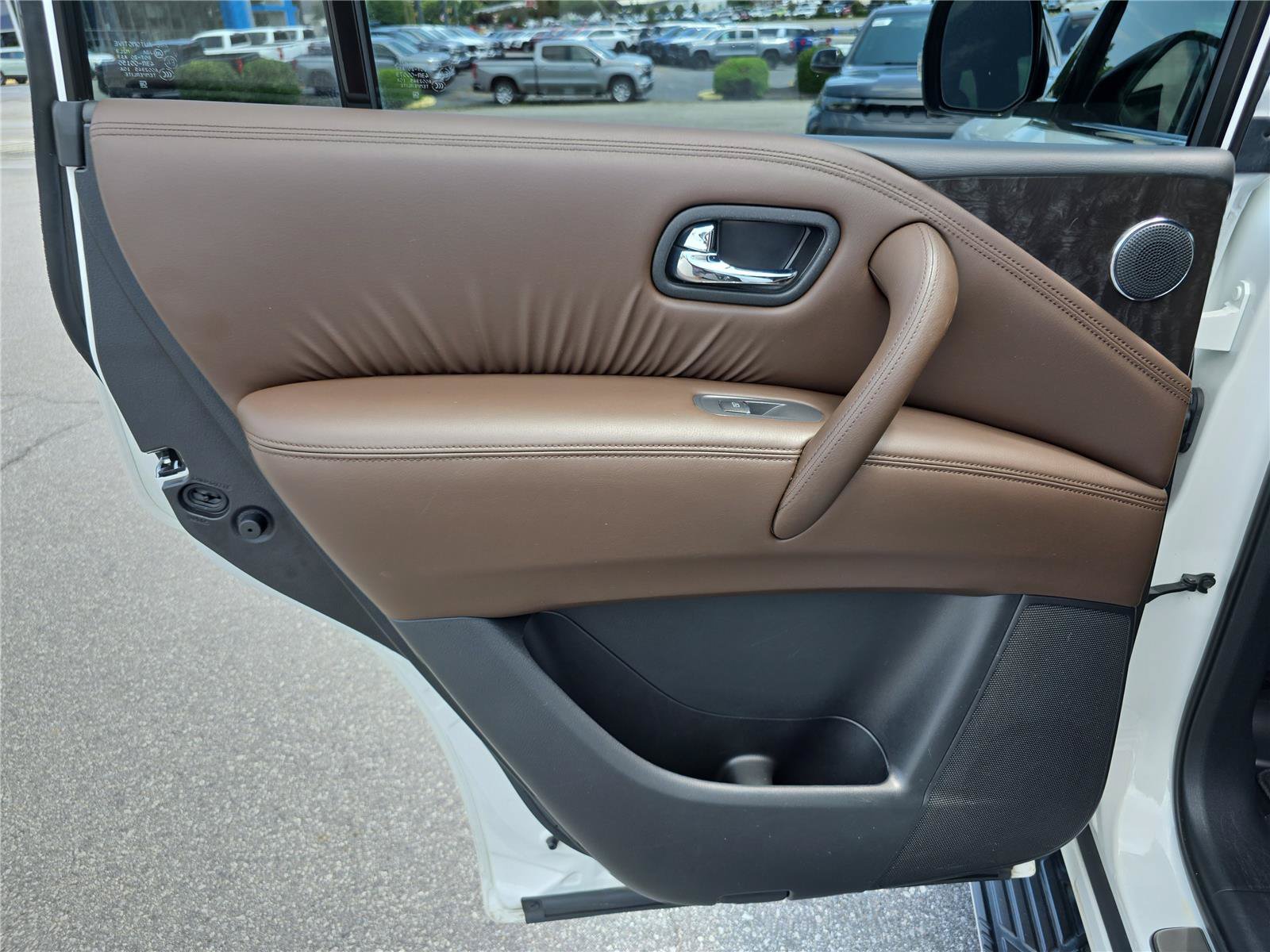 Used 2024 Nissan Armada Platinum w/ Cargo Package RWD image 13