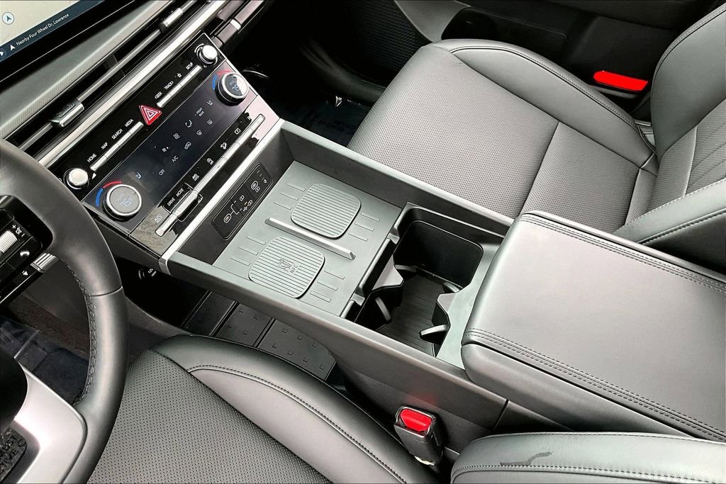 Used 2025 Hyundai Santa Fe XRT AWD/4WD image 14