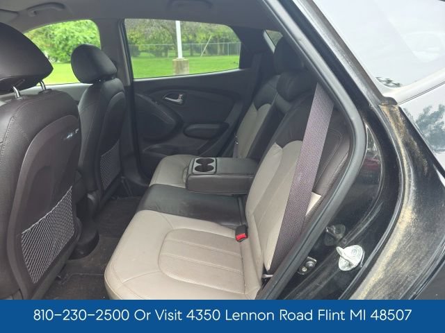 Used 2011 Hyundai Tucson Limited AWD/4WD image 13