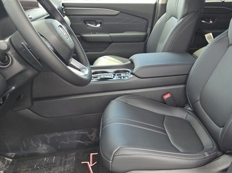 New 2026 Honda Pilot Touring image 23
