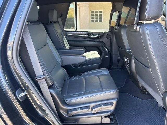 Used 2023 GMC Yukon Denali w/ Advanced Technology Package AWD/4WD image 8